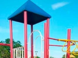 La Municipalidad realiza el mantenimiento de la plaza del Malambo