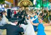 La Municipalidad cerró el mes aniversario con un encuentro de danzas por las peatonales y la plaza Libertad