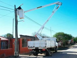 La Municipalidad concretó trabajos de mejoras del alumbrado en diversos barrios